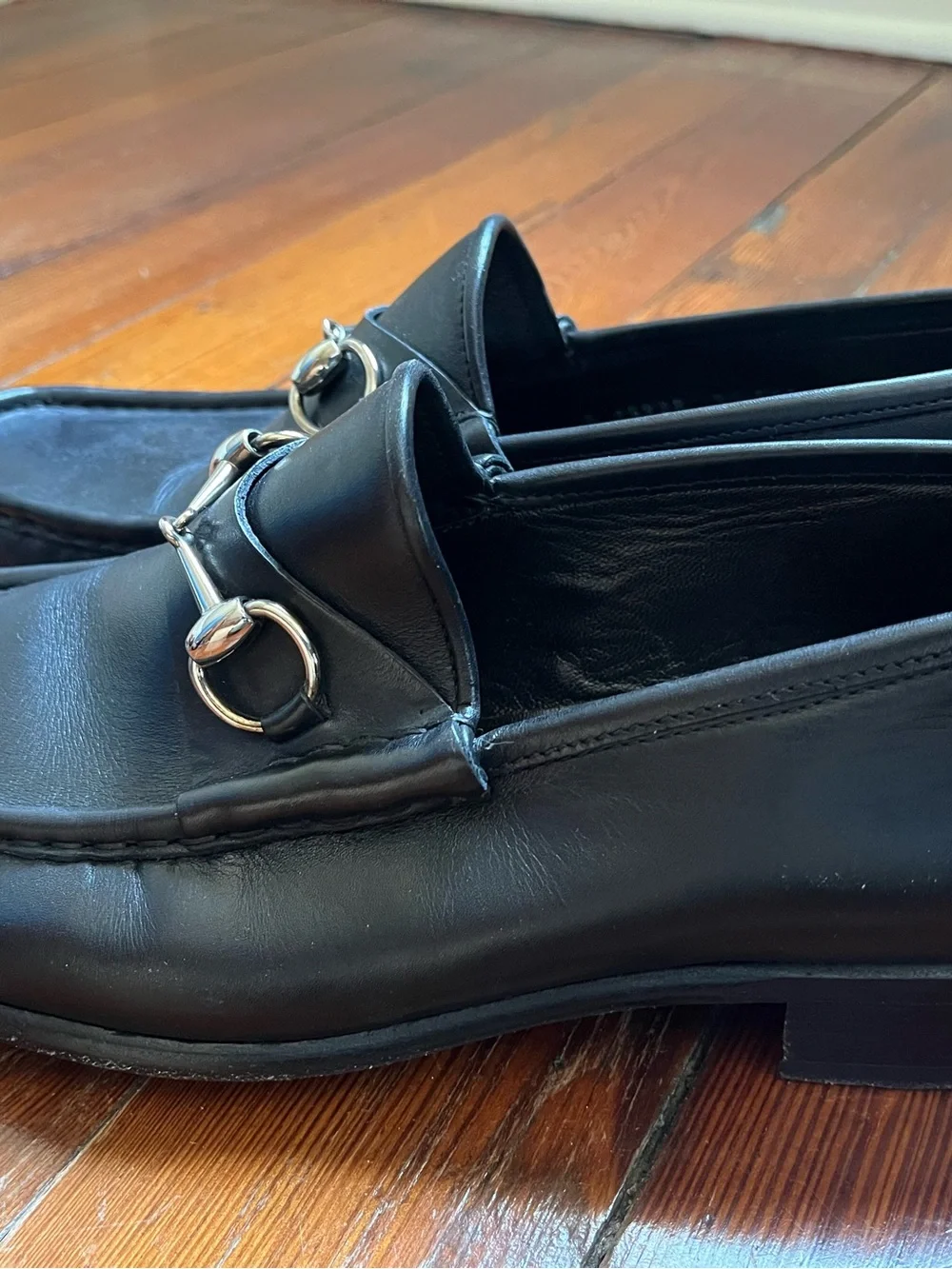 Men’s Gucci Black Leather Horsebit Loafers with Silver Hardware
